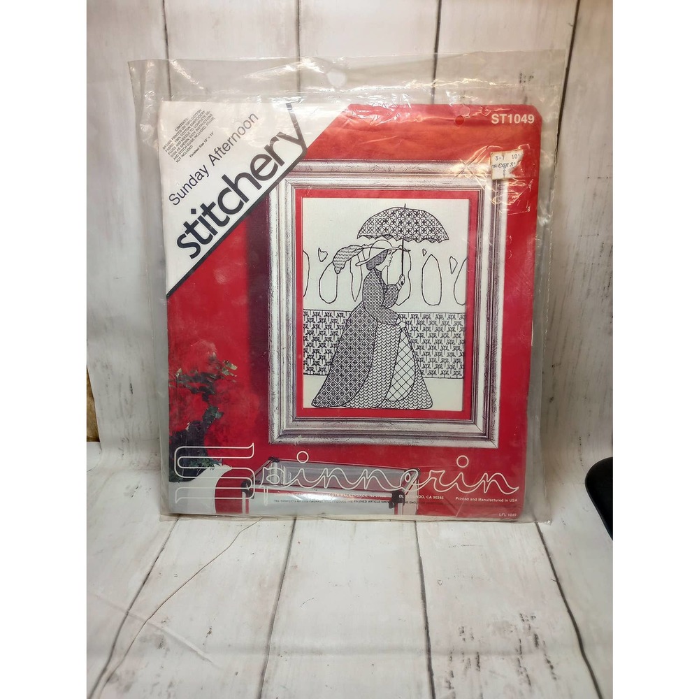 Vintage Spinnerin Sunday Afternoon Stitchery Needlecraft NOS (b7)